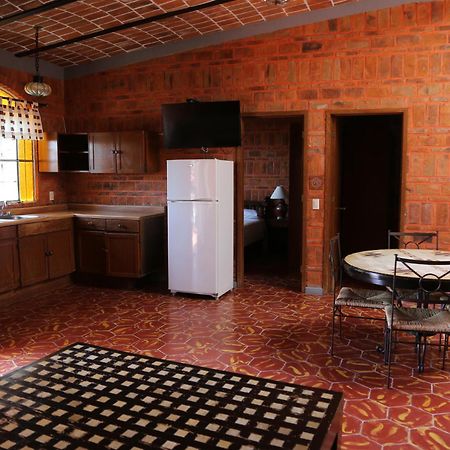 Mama Chuy Hotel & Villas Сан-Хуан-Косала Экстерьер фото